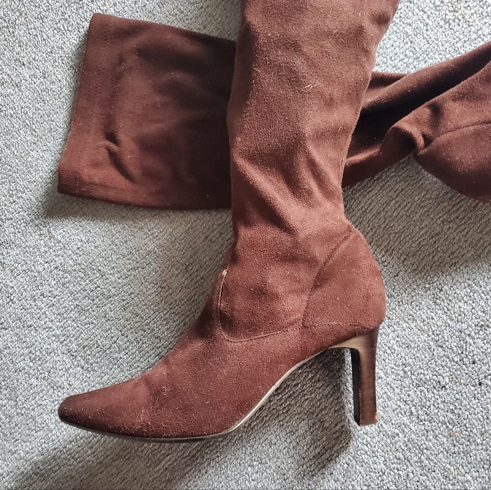 Knee-High Suede Cloth Boots